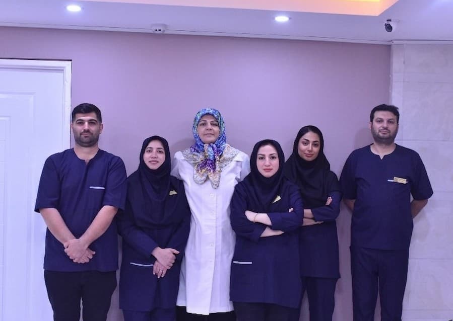  فضای داخلی کلینیک دکتر نامدار